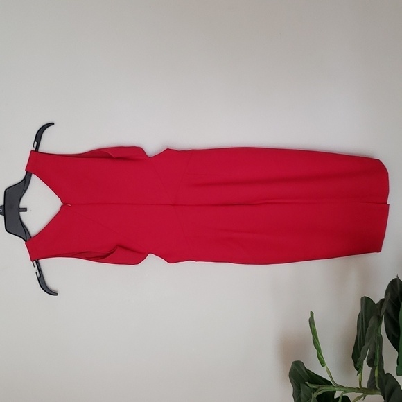 Elizabeth and James red side cutout sheath cocktail dress, women's size 4 - Picture 5 of 9